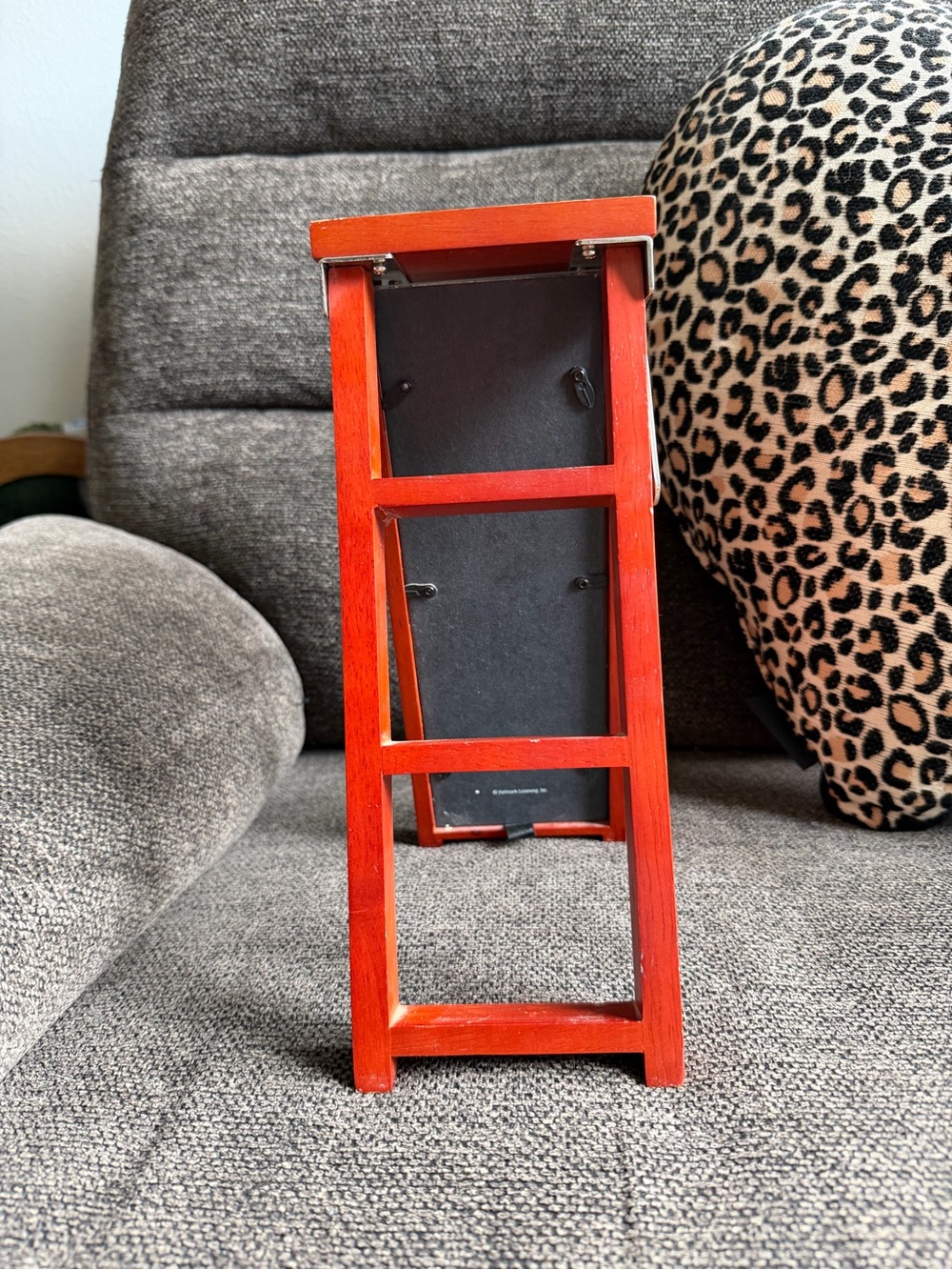 Mini Ladder Picture Frame – Decorative Photo Display - Picture 4 of 10